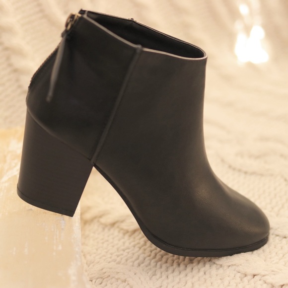 Reda (black) - Picture 5 of 5